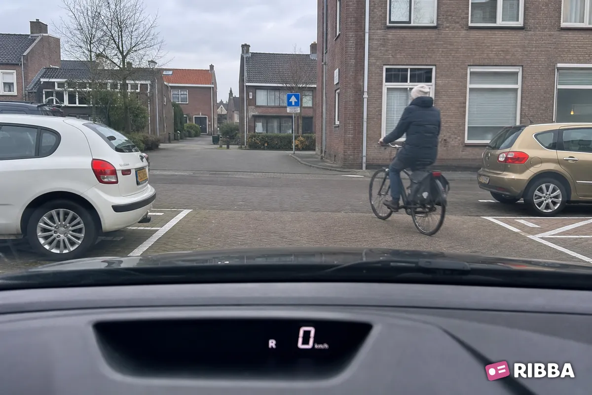 achteruitrijden in het verkeer