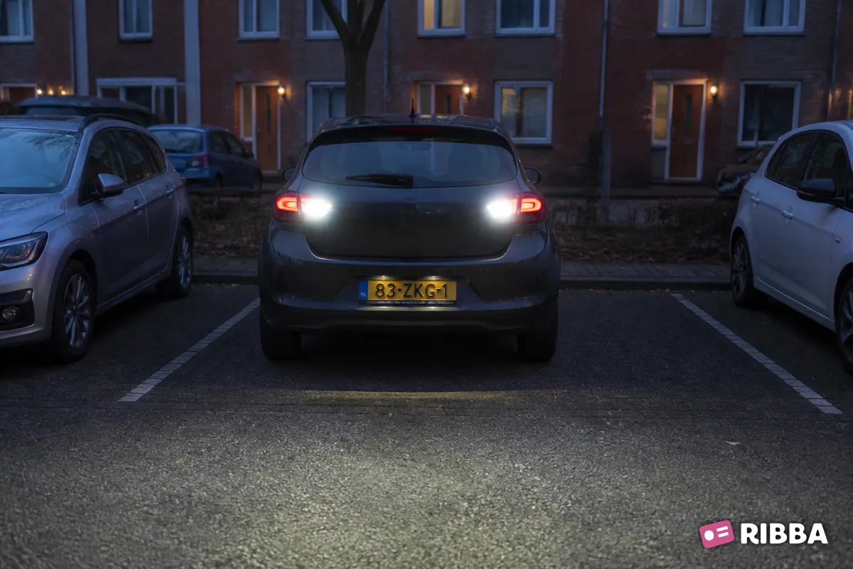 achteruitrijlicht in het verkeer