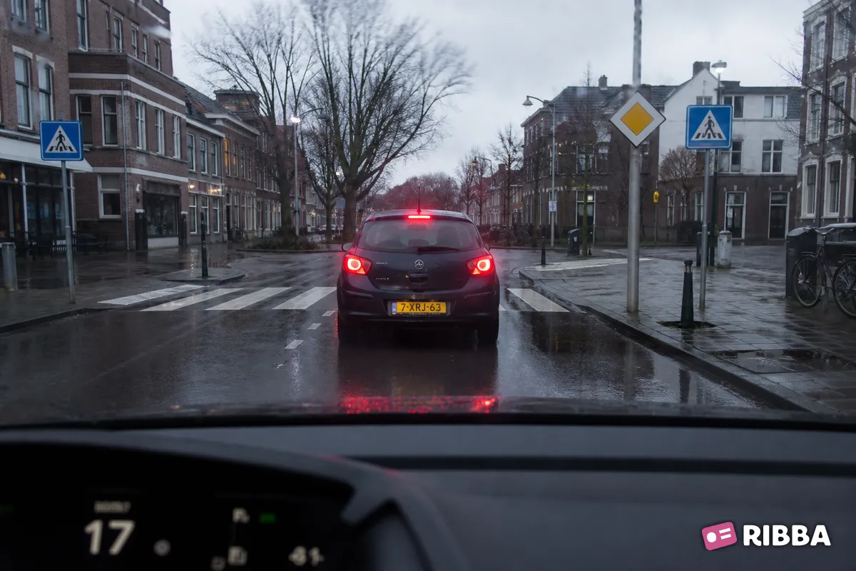 remweg in het verkeer