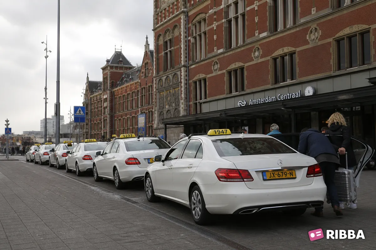 taxistandplaats in het verkeer