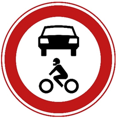 Verkeersbord C12: Gesloten voor alle motorvoertuigen