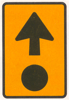 Verkeersbord K14: Route voor het vervoer van bepaalde gevaarlijke stoffen