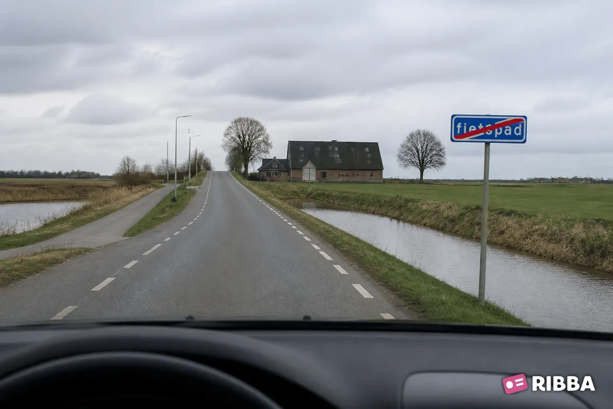 Bord G14 Einde onverplicht fietspad langs een Nederlandse weg