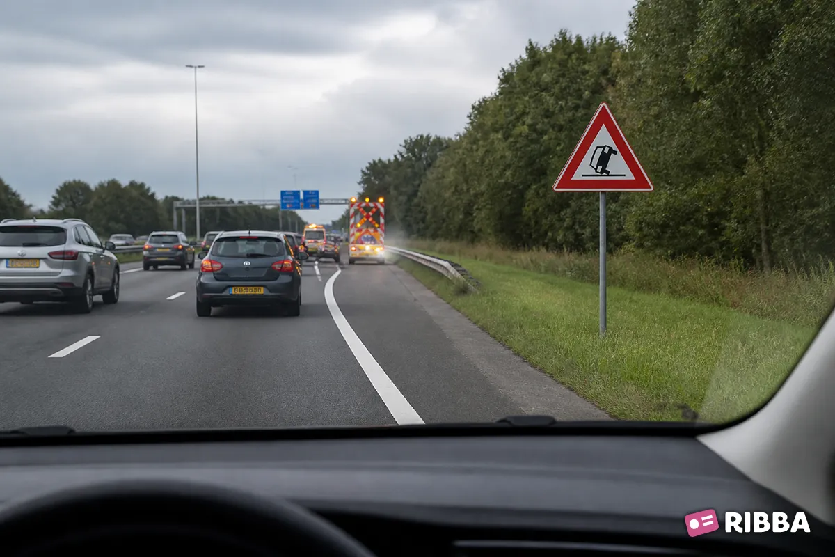 Bord J34 Ongeval langs een Nederlandse weg